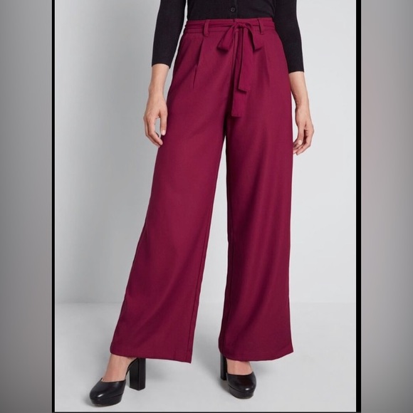 Pants - MODCLOTH The Savannah
Wide Leg Pants, Ruby Wine, Size 4
